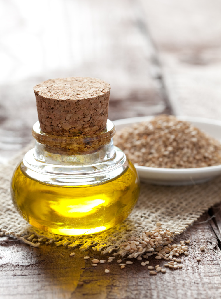 Vegetable Oils and high protein vegetable flours