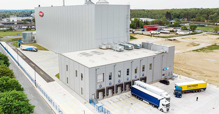 Uelzena starts operation of modern high-bay warehouse