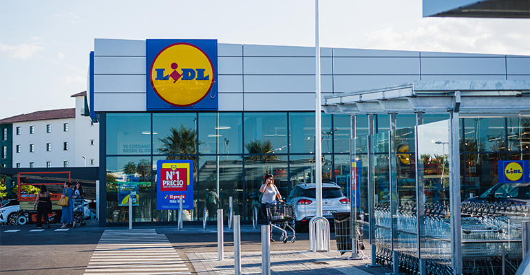 Lidl top for climate progress – but gaps remain in the retail sector