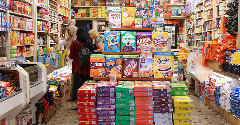 Kellogg accelerates work to remove artificial colours from all US cereals