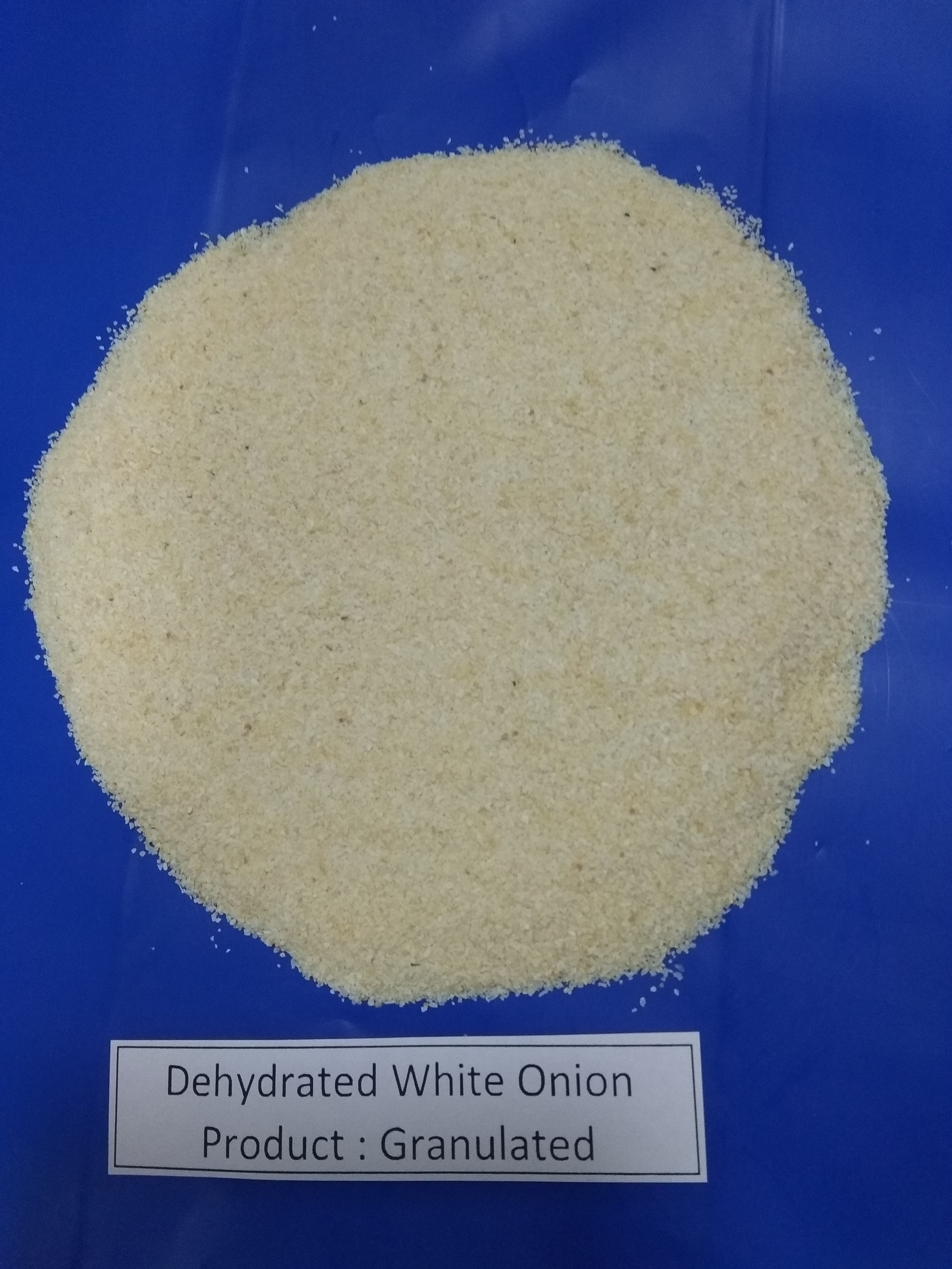 Dehydrated White Oinion Granulated