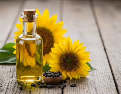 Crude sunflower oil