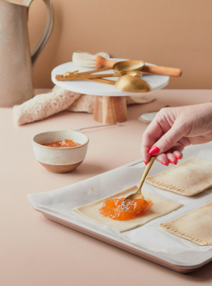 JAM’FIX – Sodium-alginate stabilization system for baking-stable fruit fillings