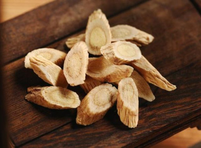 Astragalus Extract