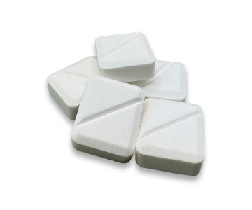 Tablet with dextrose, electrolytes and orange flavour