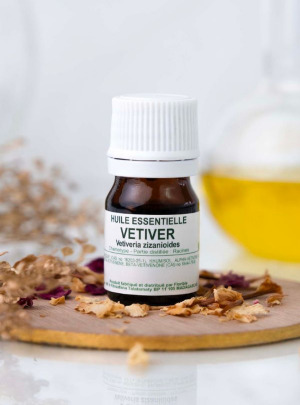 Vetiver Essential oil