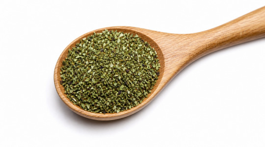 Egyptian Dried Basil Leaves | Whole, Crushed & Ground