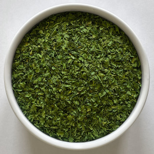 Air-dried Parsley Leaves