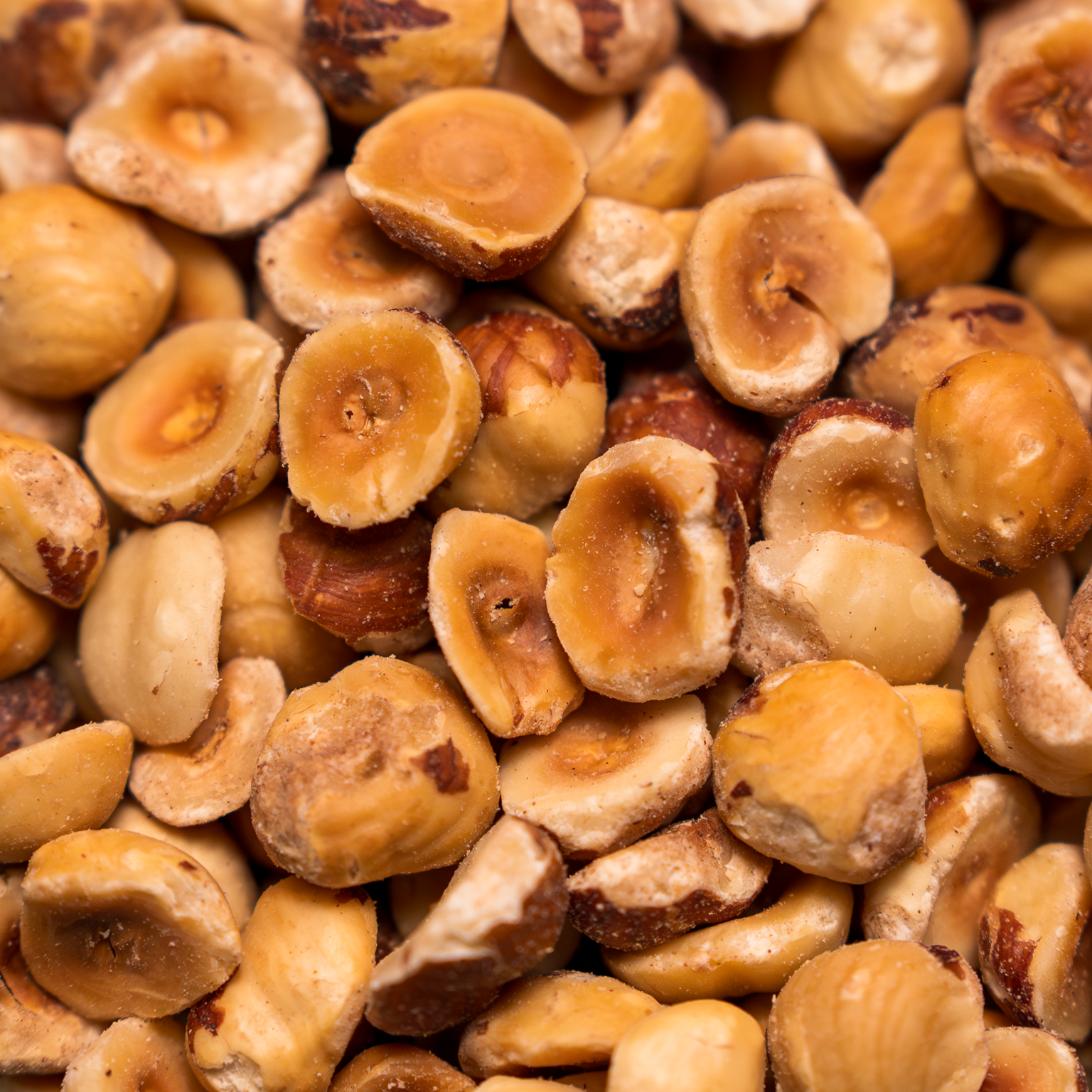 Roasted Whole & Broken Hazelnuts