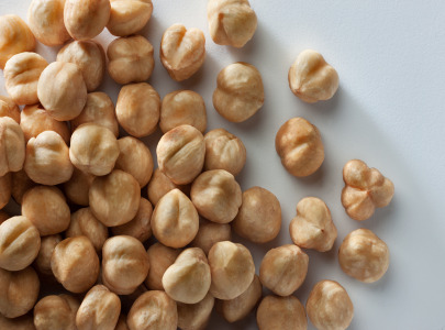 Whole roasted hazelnuts kernles