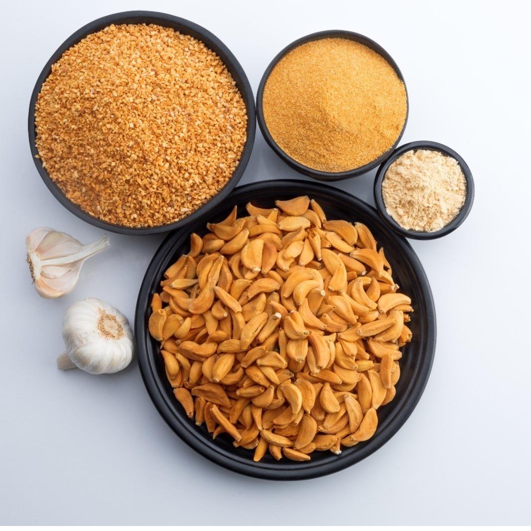 Air Dried Garlic Cloves ,Granulated ,Minced Chopped & other Cut Size -- Indian Origin