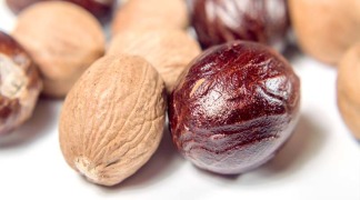 Nutmeg (With/Without Shell And Powder)