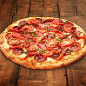 pizza-delicious-italian-served-wooden-table-31112718
