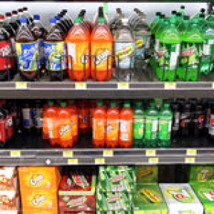 soft-drinks-supermarket-bottled-shelves-46939144