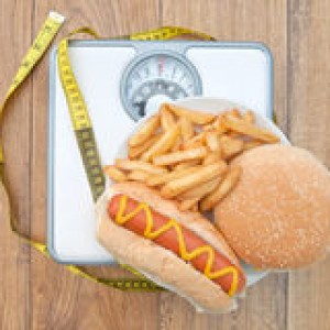 weighing-scales-bad-diet-24345251