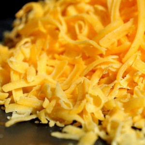shredded-cheese-wood-pulp